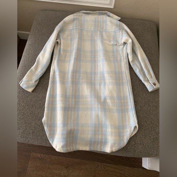 Arizona Flannel Shacket - Picture 3 of 4